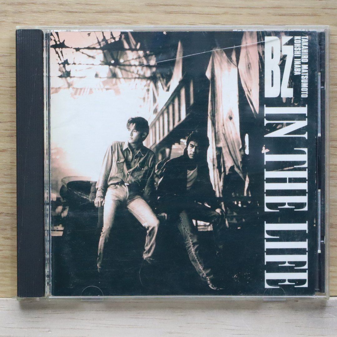 国内盤CD☆ビーズ/B'z□ IN THE LIFE 【BMCR64/4938068100126
