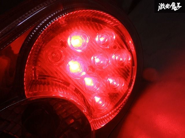 ダイハツ 純正 L675S L685S ミラ ココア LED テールライト