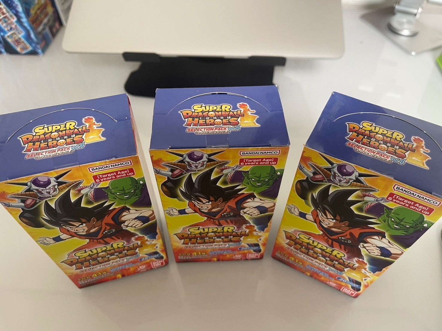 香港版スーパードラゴンボールヒーローズ セレクションパックvol.4