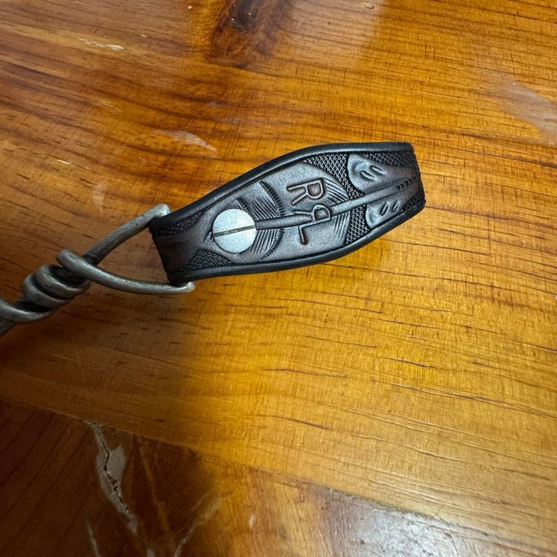 レザーキーフォブ