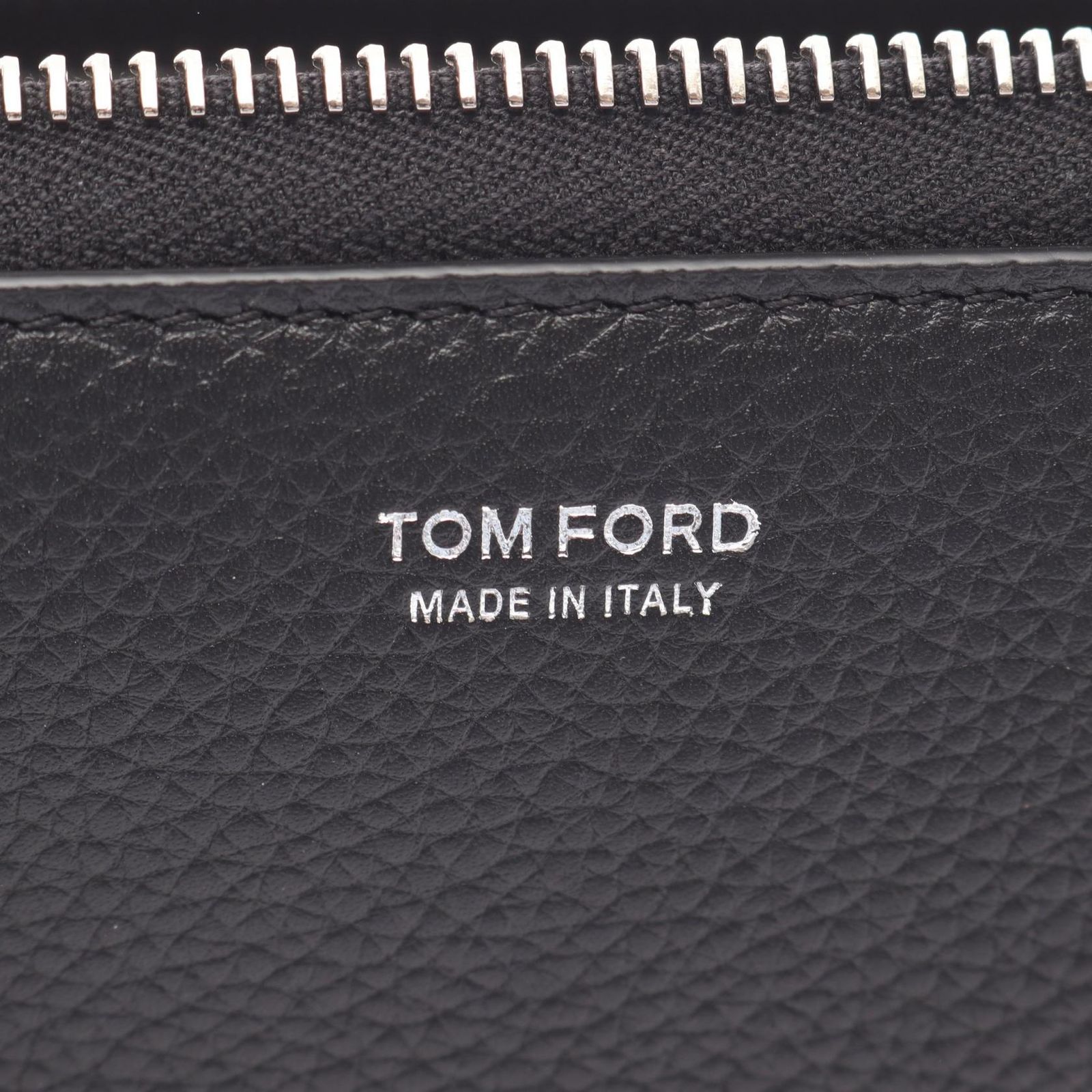 TOM FORD