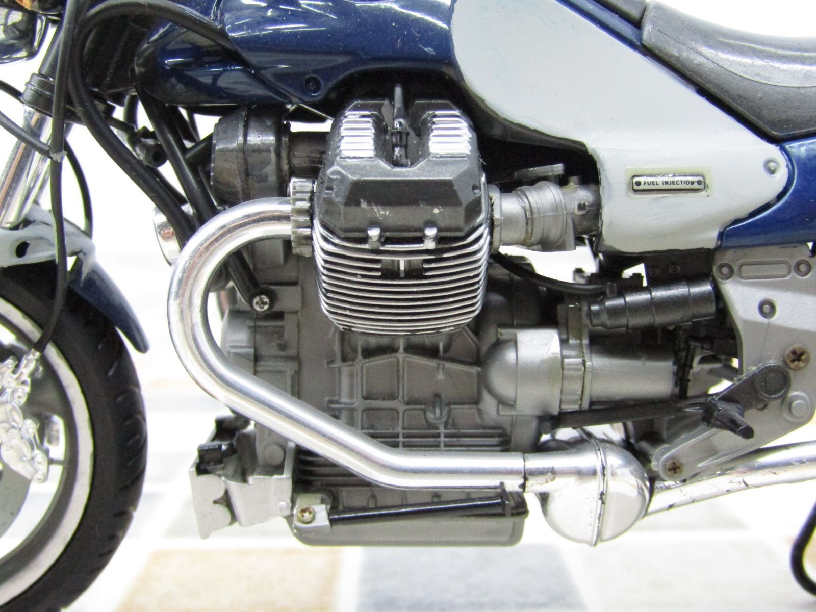 モトグッチ V10