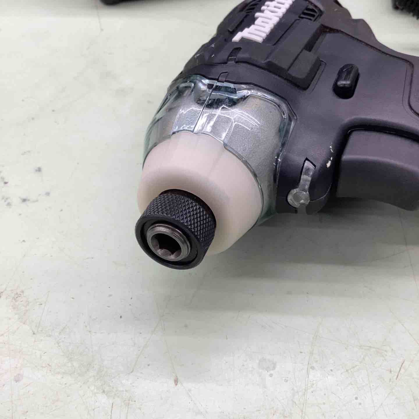 コードレスインパクトドライバー TD111DSMXB