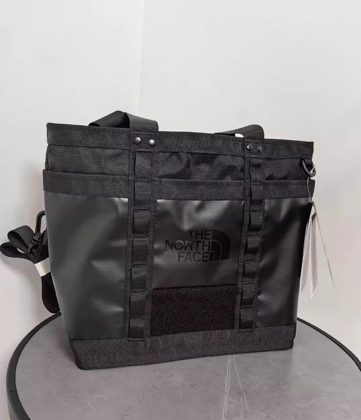 ノースフェイス トートバッグ エクスプローラーユーティリティートートバッグ EXPLORE UTILITY TOTE ブラック 黒 2WAY -  メルカリ