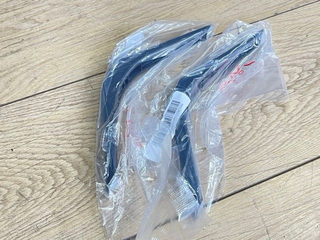 展示品 TCL 32インチ チューナーレステレビ 【中古】 32S54J 095048/21531