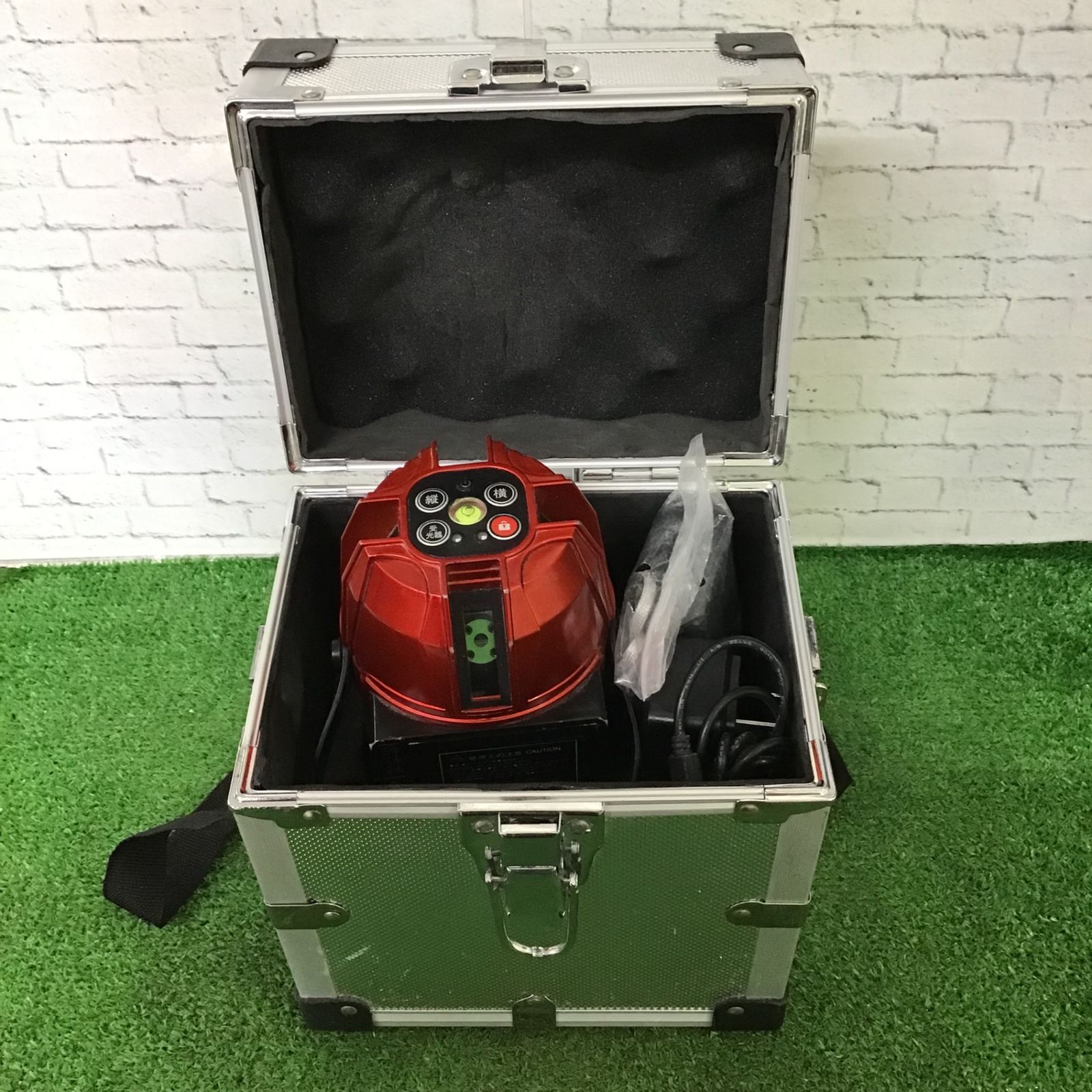 【中古品】テクノ販売 LTC グリーンレーザー墨出し器 LST-M060【町田店】 - メルカリ