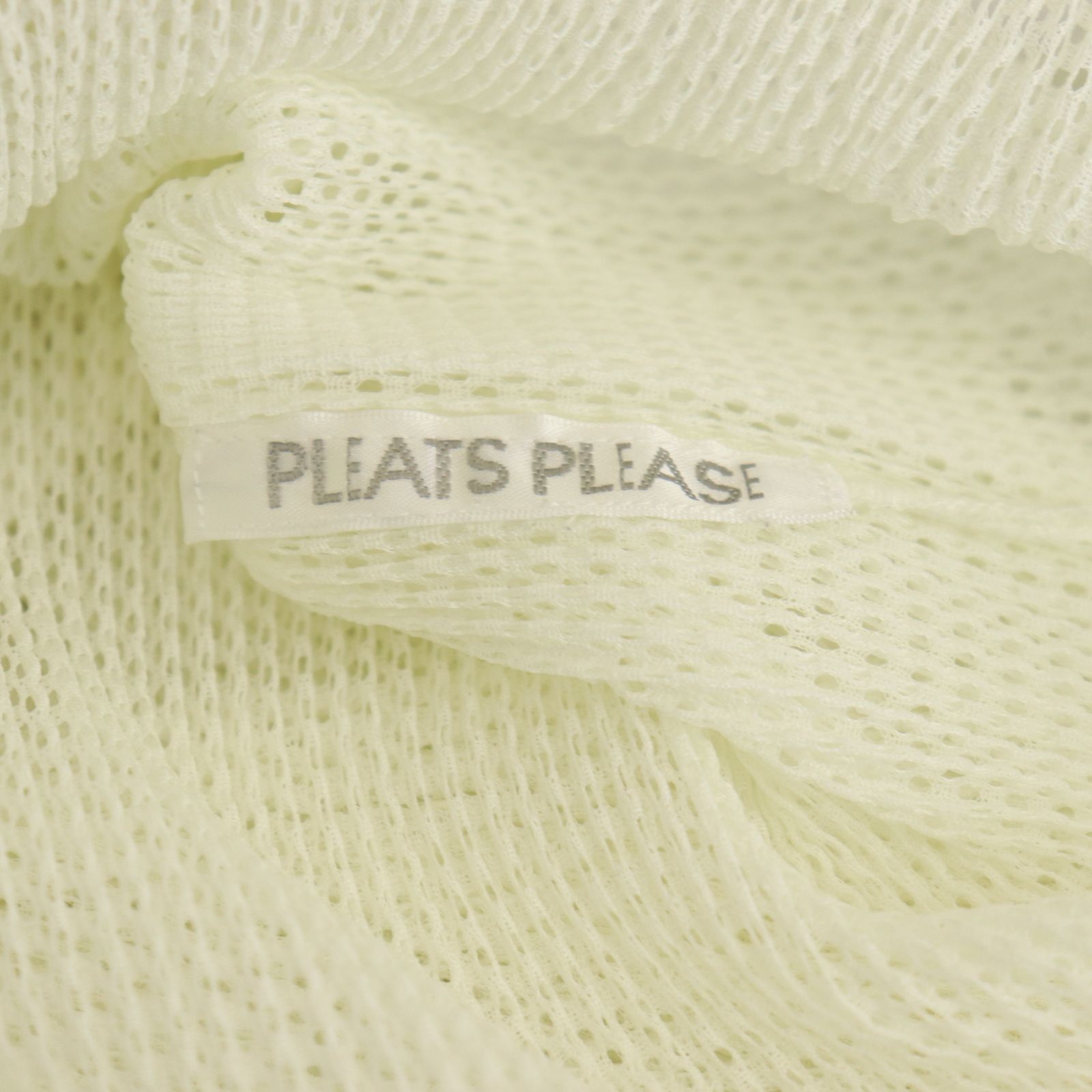 プリーツプリーズ PLEATS PLEASE イッセイミヤケ メッシュタンク