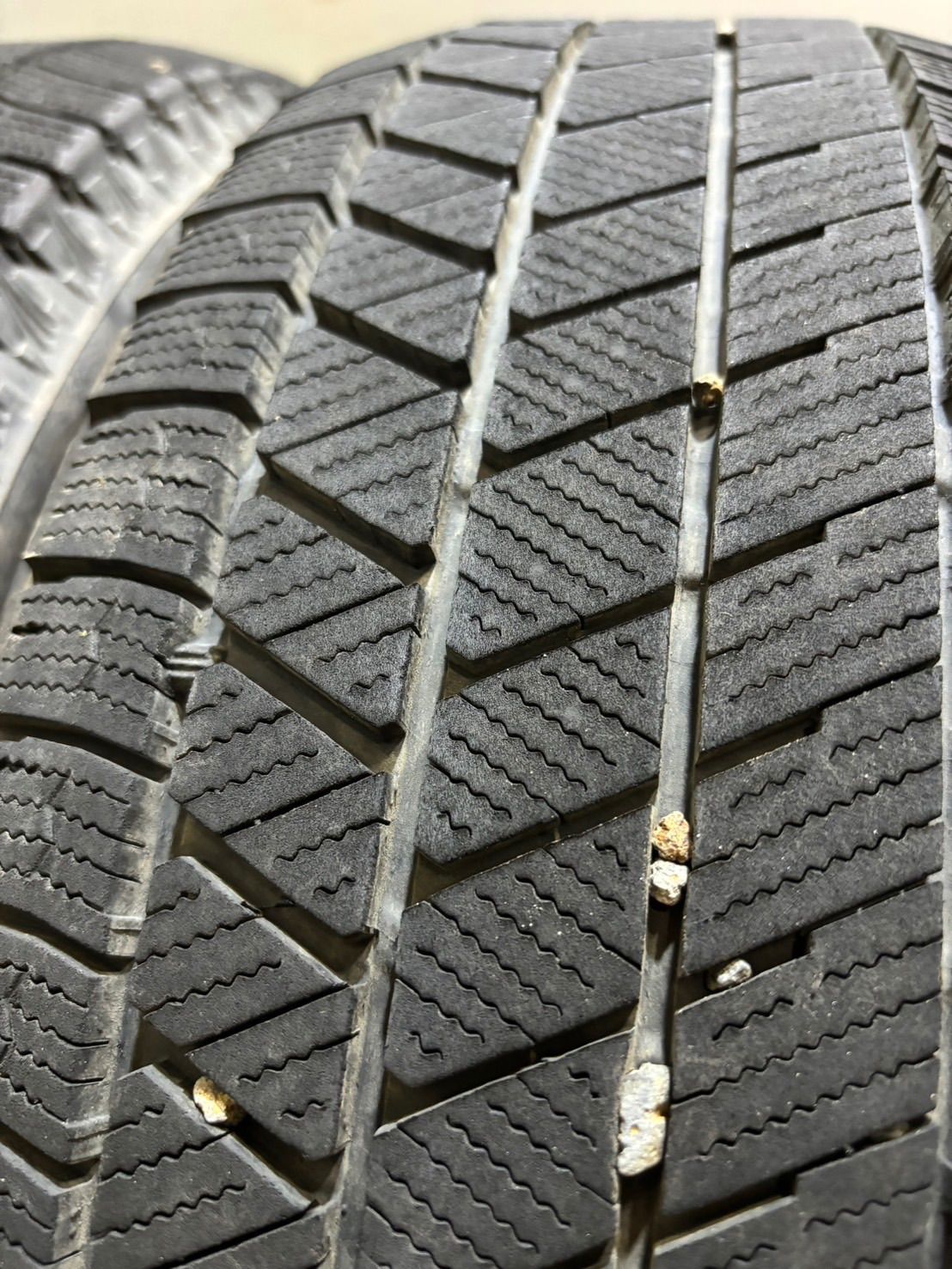 ☆185/60R15 BRIDGESTONE/VRX3 21年製 スタッドレス 4本 ☆185/60R15 BRIDGESTONE/VRX3 21年製 スタッドレス 4本