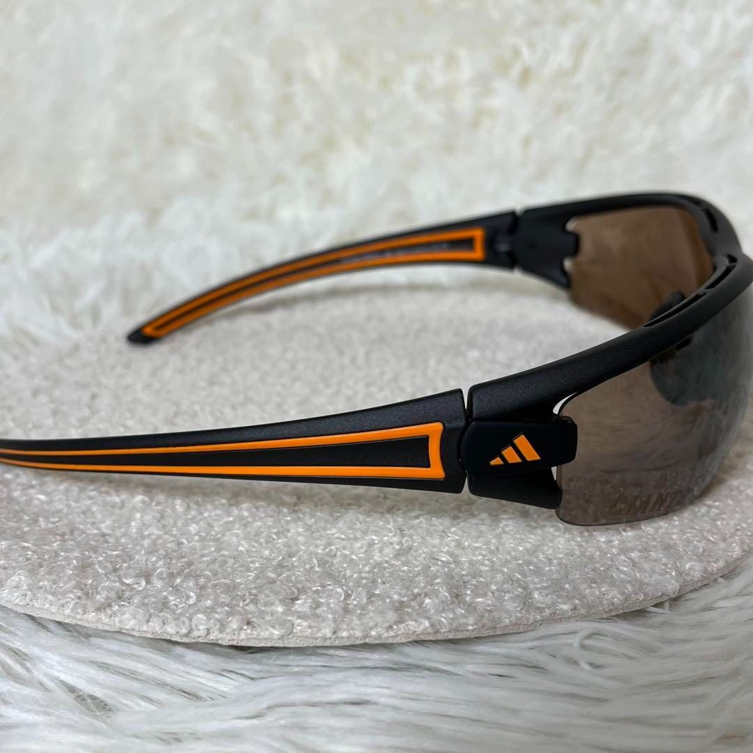 新品未使用　限定生産モデル　adidas ジャイアンツ　コラボ　サングラス 新品未使用 限定生産モデル adidas ジャイアンツ コラボ