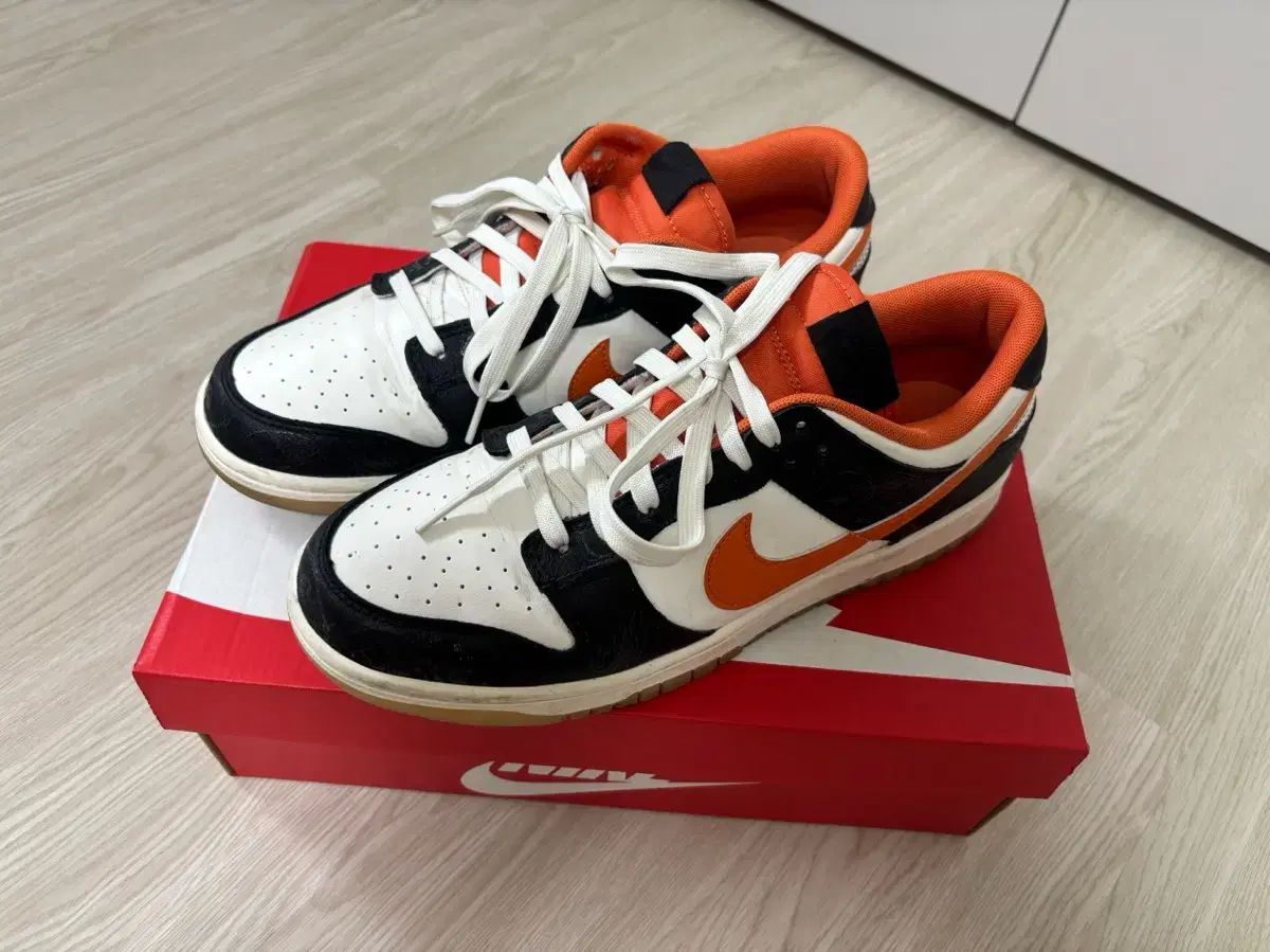 280 NIKE ナイキ ダンク ハロウィン