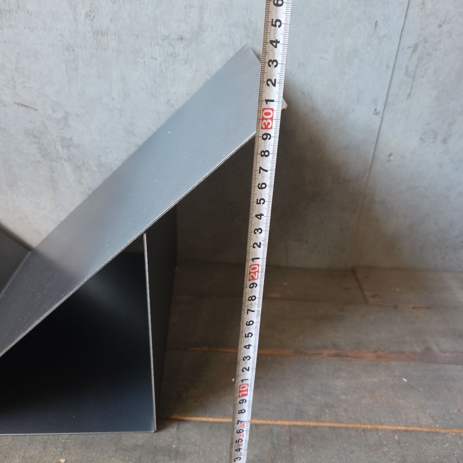 ファイヤーサイドロッカー ログホルダー