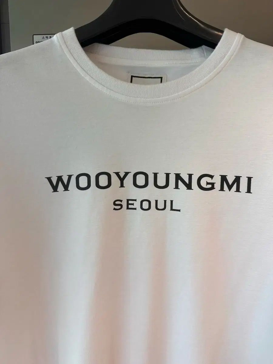 WOOYOUNGMI ウーヨンミ ロゴ ティーシャツ WOOYOUNGMI(ウーヨンミ) Tシャツ・カットソー(メンズ) - 海外