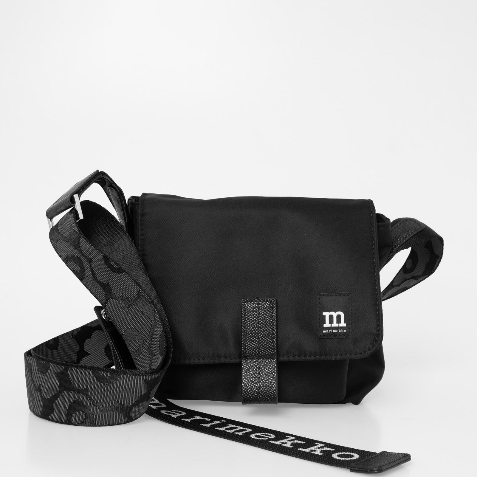 新品未使用 MARIMEKKO MINI MESSENGER SOLID マリメッコ ミニ 