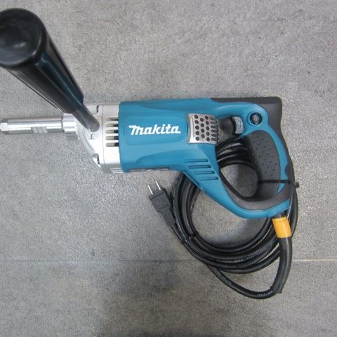 マキタ makita