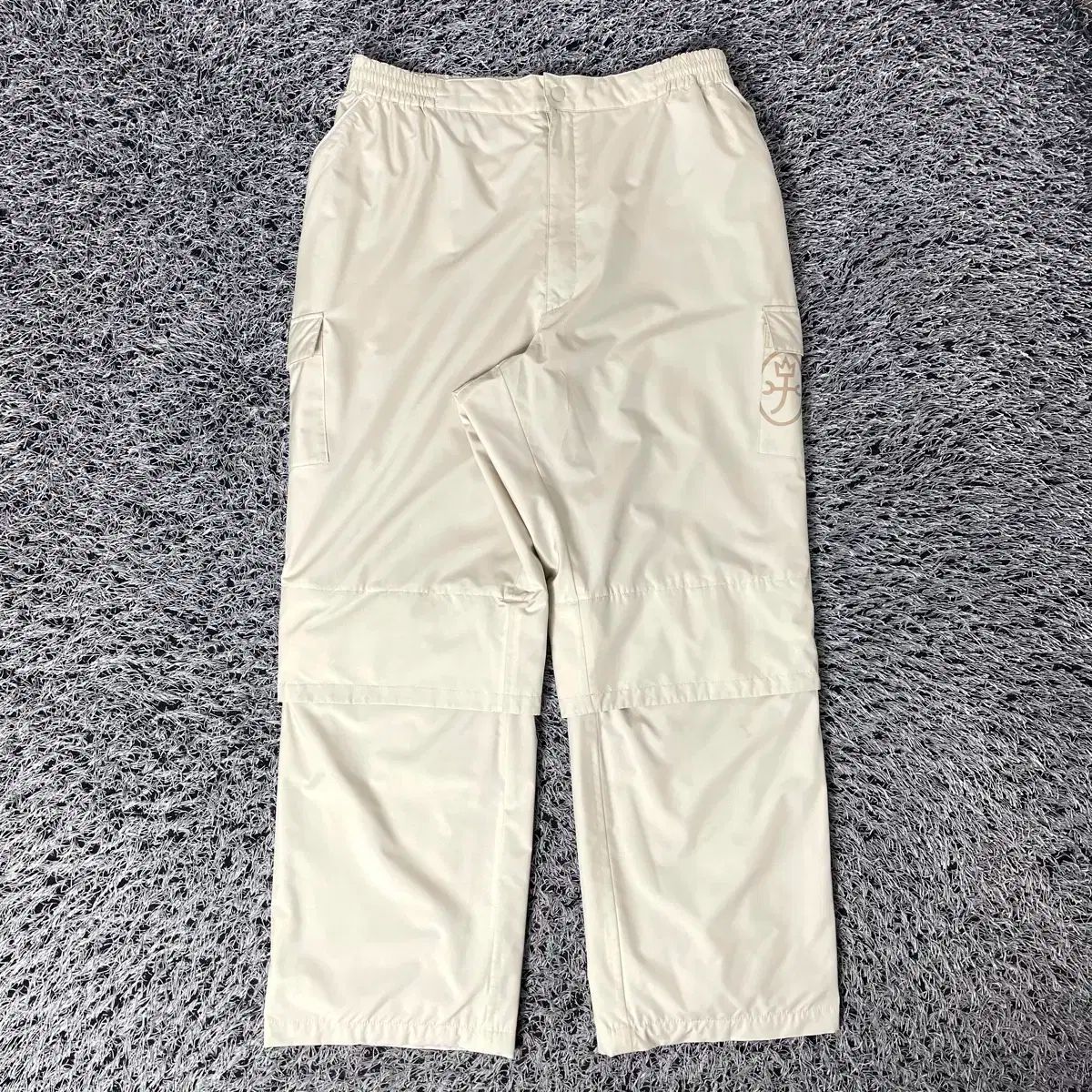 新品 CASTELBAJAC カステルバジャック ゴルフパンツ サイズ44 定価
