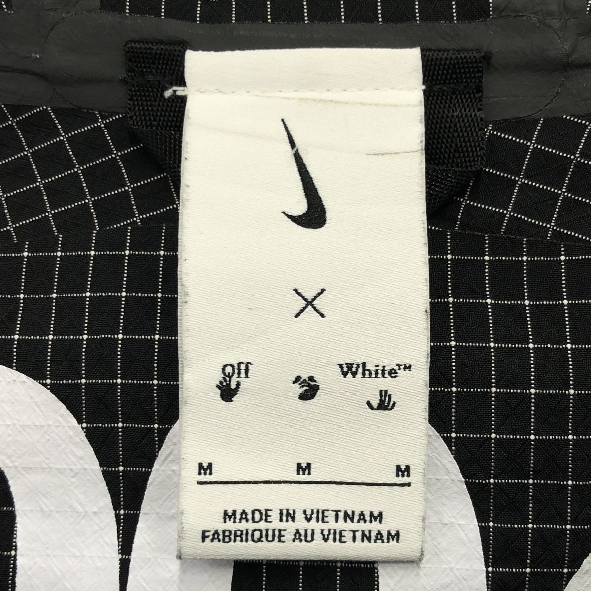 ナイキ×オフホワイト  フーデッド ジャケット  タイダイ柄 ナイキ×オフ-ホワイトの「エア フォース 1 MID “White and