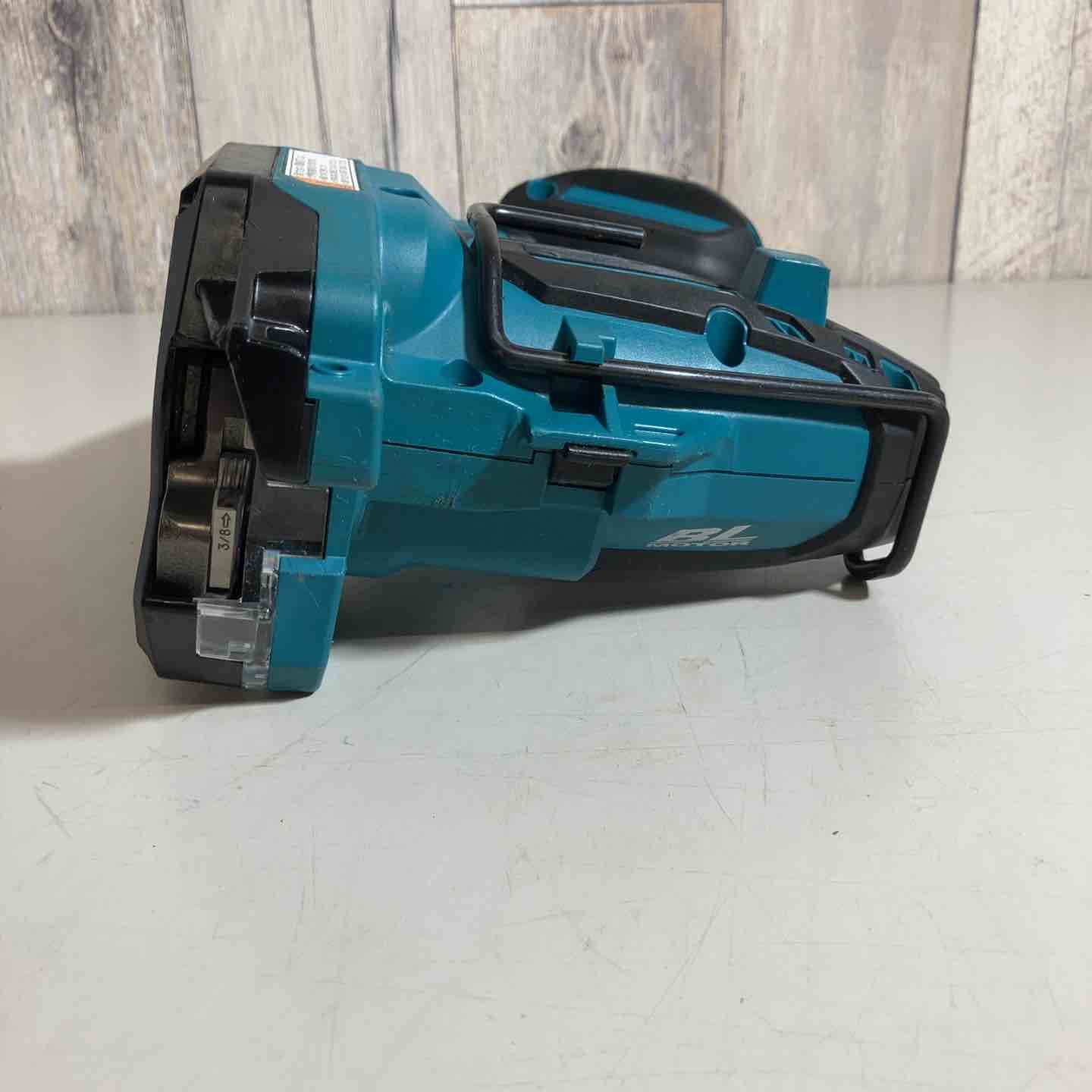 makita コードレス全ネジカッター