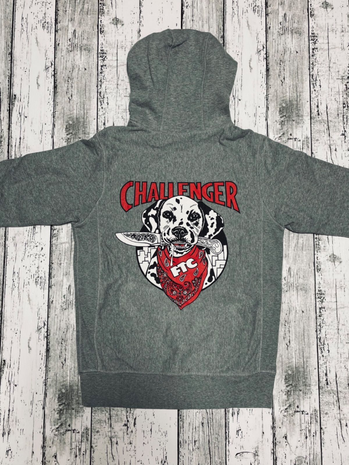 challenger パーカー グレー Lサイズ チャレンジャー CHALLENGER チャレンジャー 通販 SALE パーカー LOGO