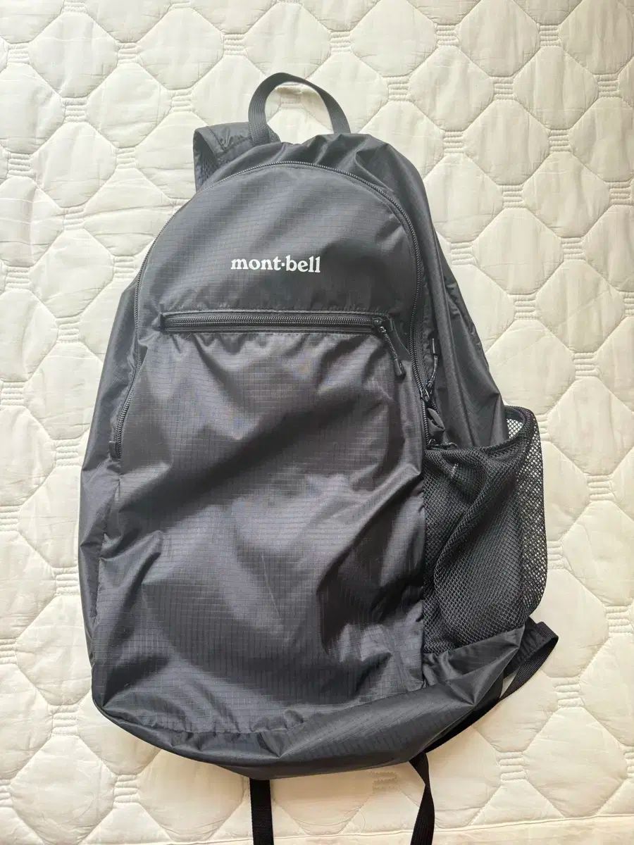 mont-bell