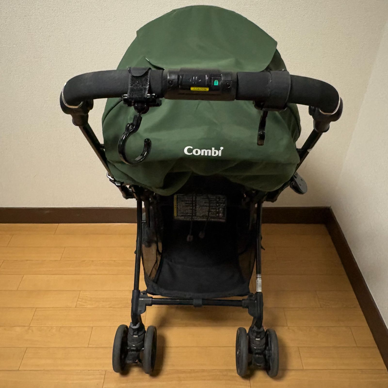 コンビ スゴカルα4キャス compact エッグショック エヴァー
