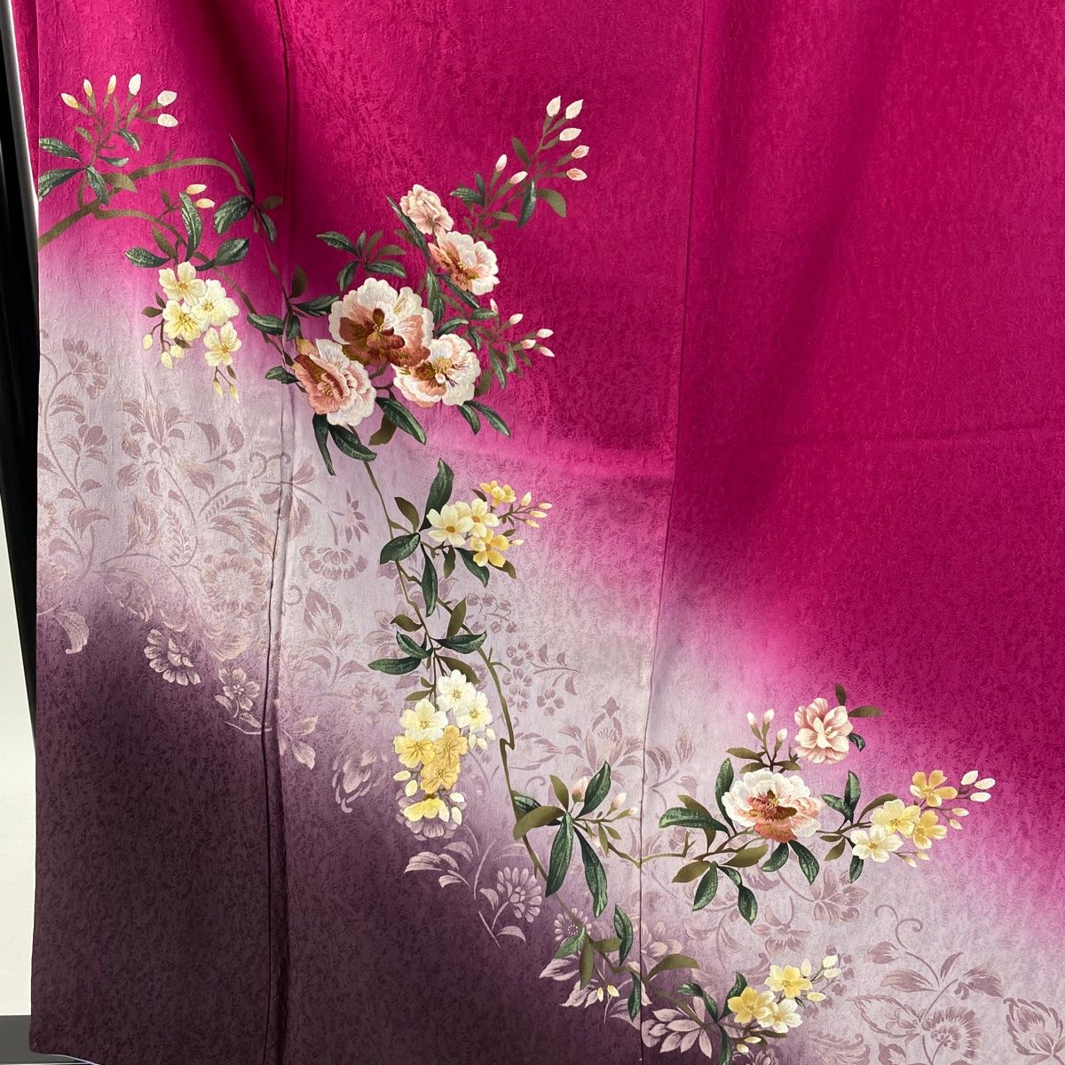 振袖 身丈159.5cm 裄丈66cm M 袷 草花 向かい鶴 金糸 金彩 赤茶 正絹 美品 秀品 中古 振袖 身丈159cm 裄丈63cm S 袷 草花 金彩 ぼかし 赤 正絹 美品 名品