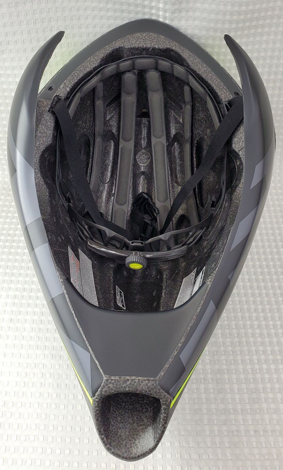 サイズL59-62cm