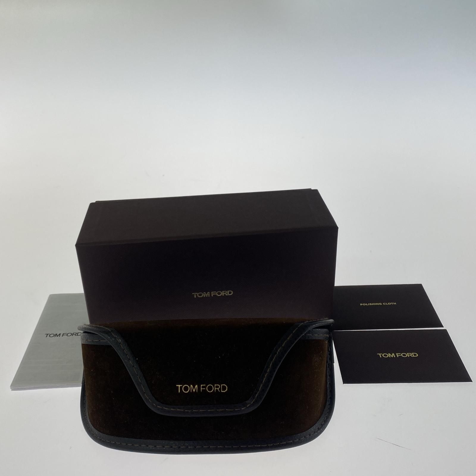 TOM FORD