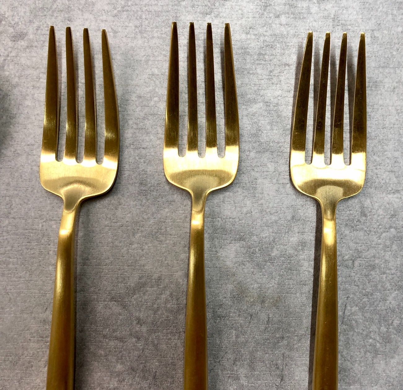  アウトレット品 Cutipol クチポール MOON マットゴールド デザート スプーン フォーク 6点セット カトラリーセット カトラリー(スプーン等)