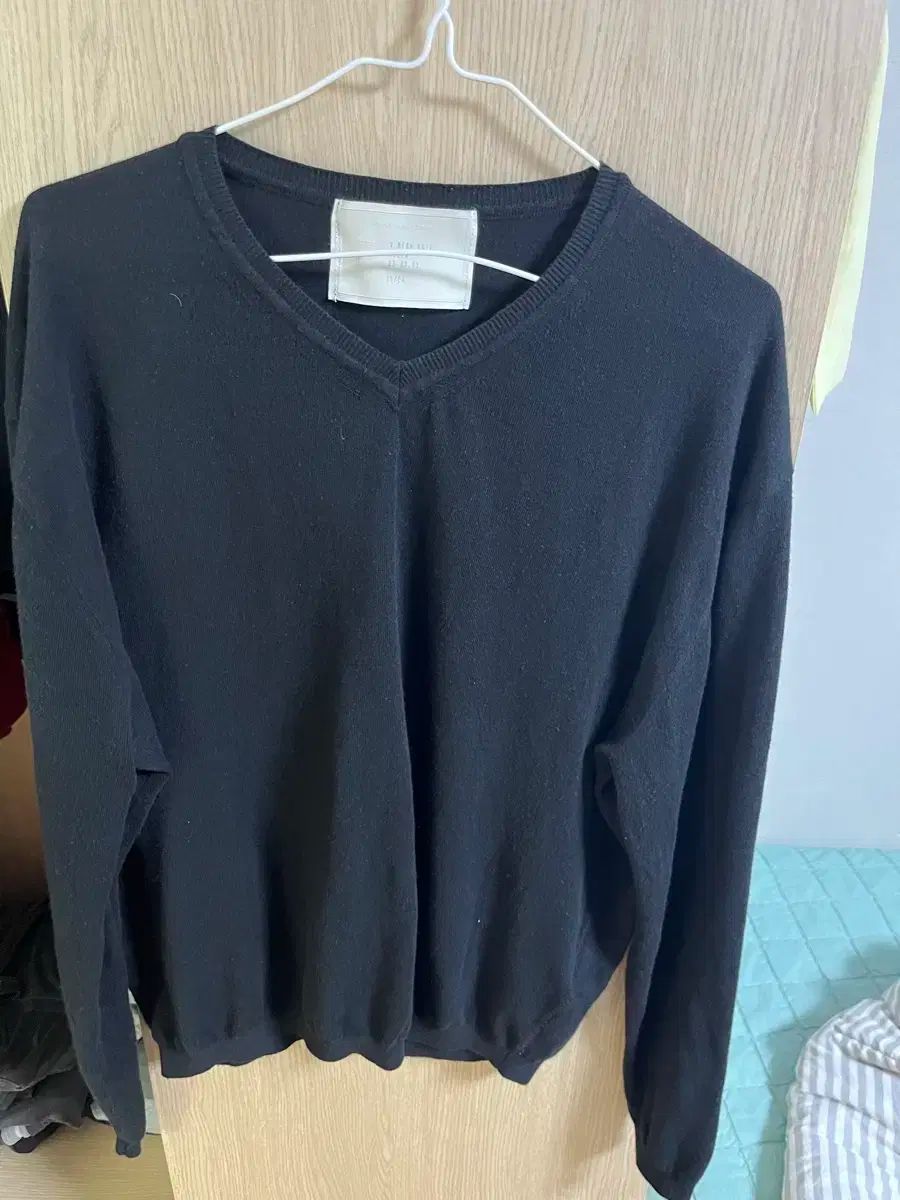カルバン クライン vネックニット 50