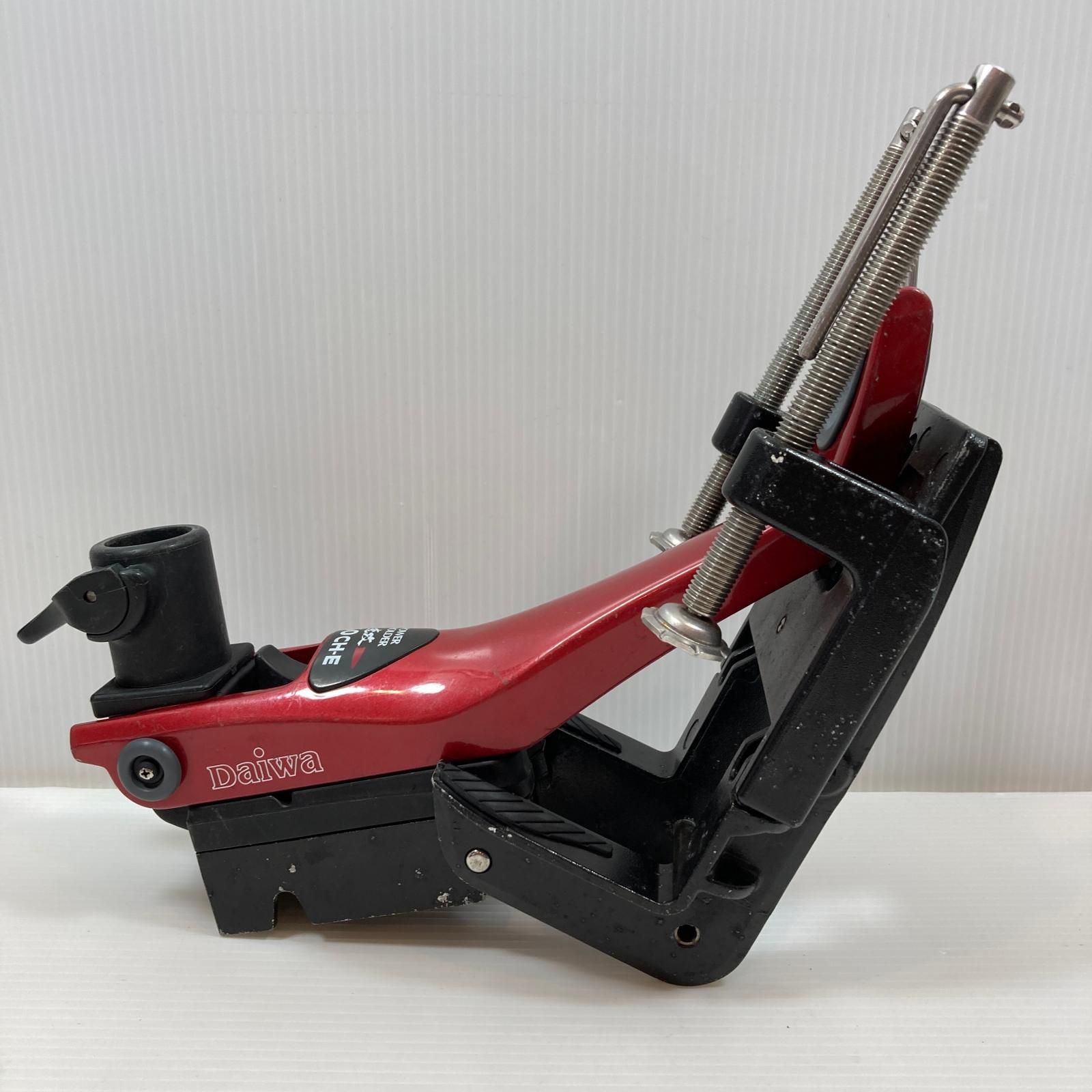 Daiwa パワーホルダー 160R 収納袋付き Daiwa パワーホルダー 160R 収納袋付き パワーホルダー 速攻 160R(用品