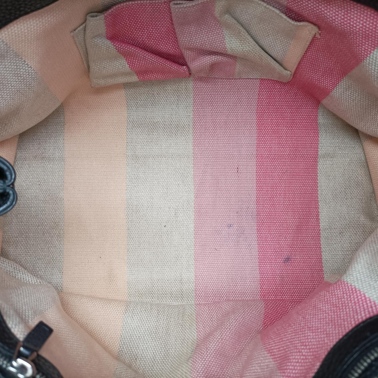 グッチGucciバンブーデイリーブラックレザー370830E017556106