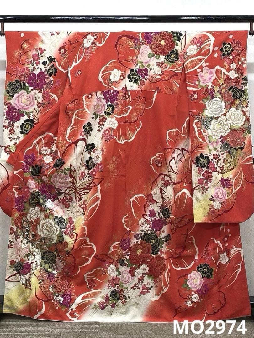 振袖 銀通し 金彩 グリッター箔 紋意匠 身丈162cm パールトーン加工済