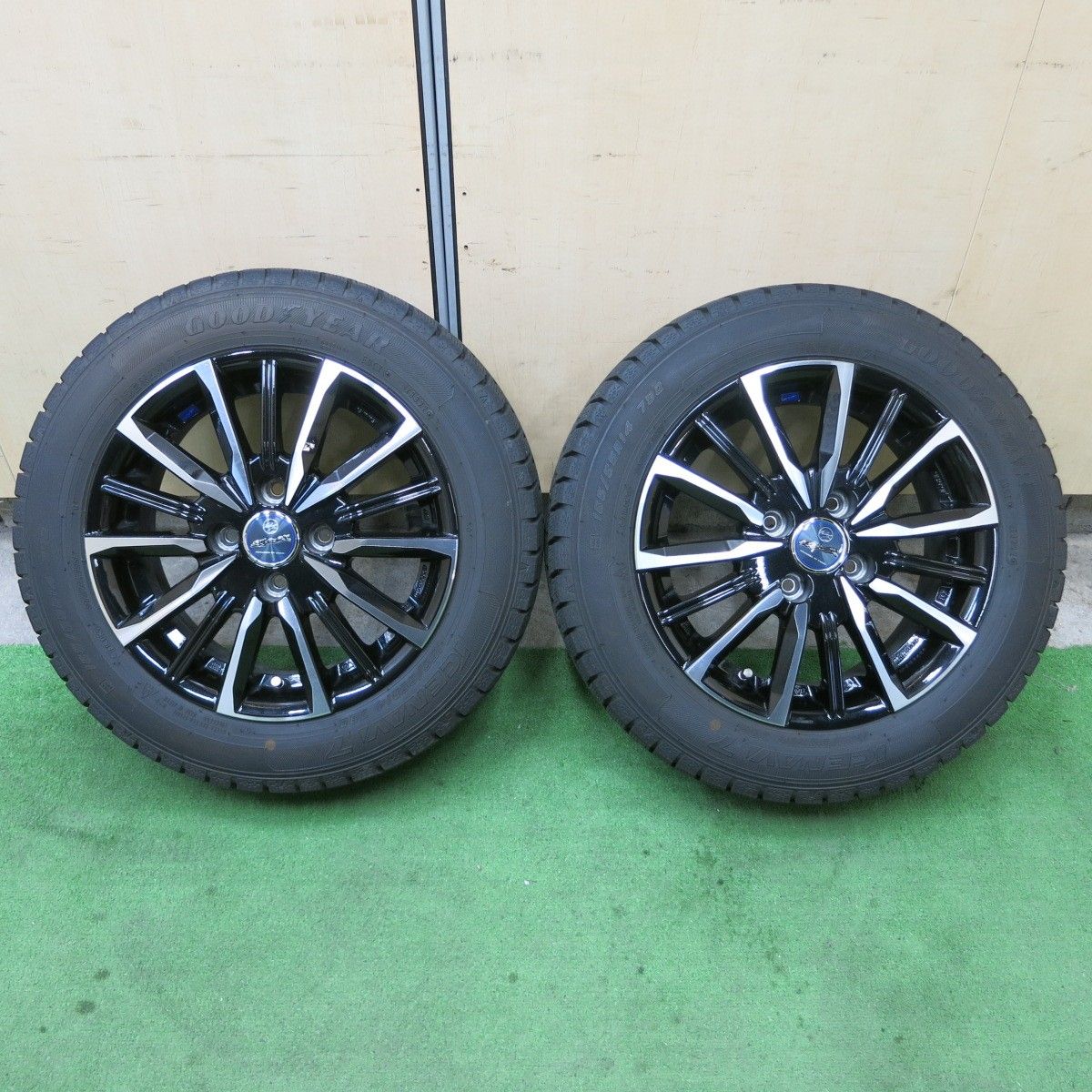 バリ溝 22年 キレイ 9.5分 2本 スタッドレス 165|65R14 グッドイヤー アイスナビ7 SMACK ENKEI 14インチ スマック エンケイ PCD100|4H 5051403ナス