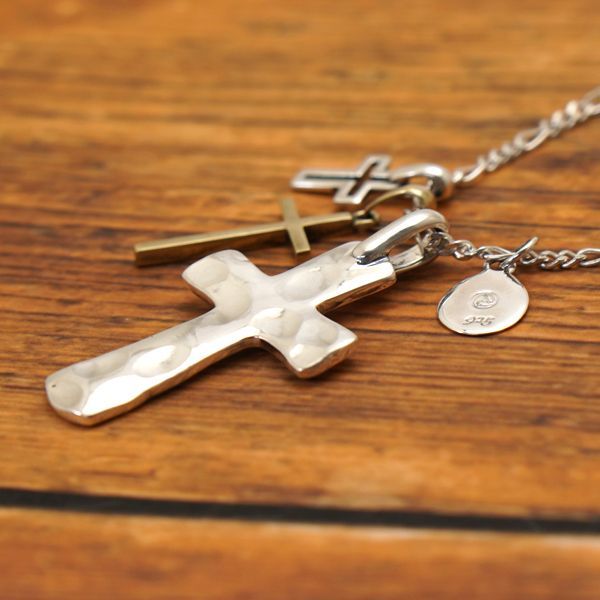 amp japan アンプジャパン シルバー925、クロスネックレス