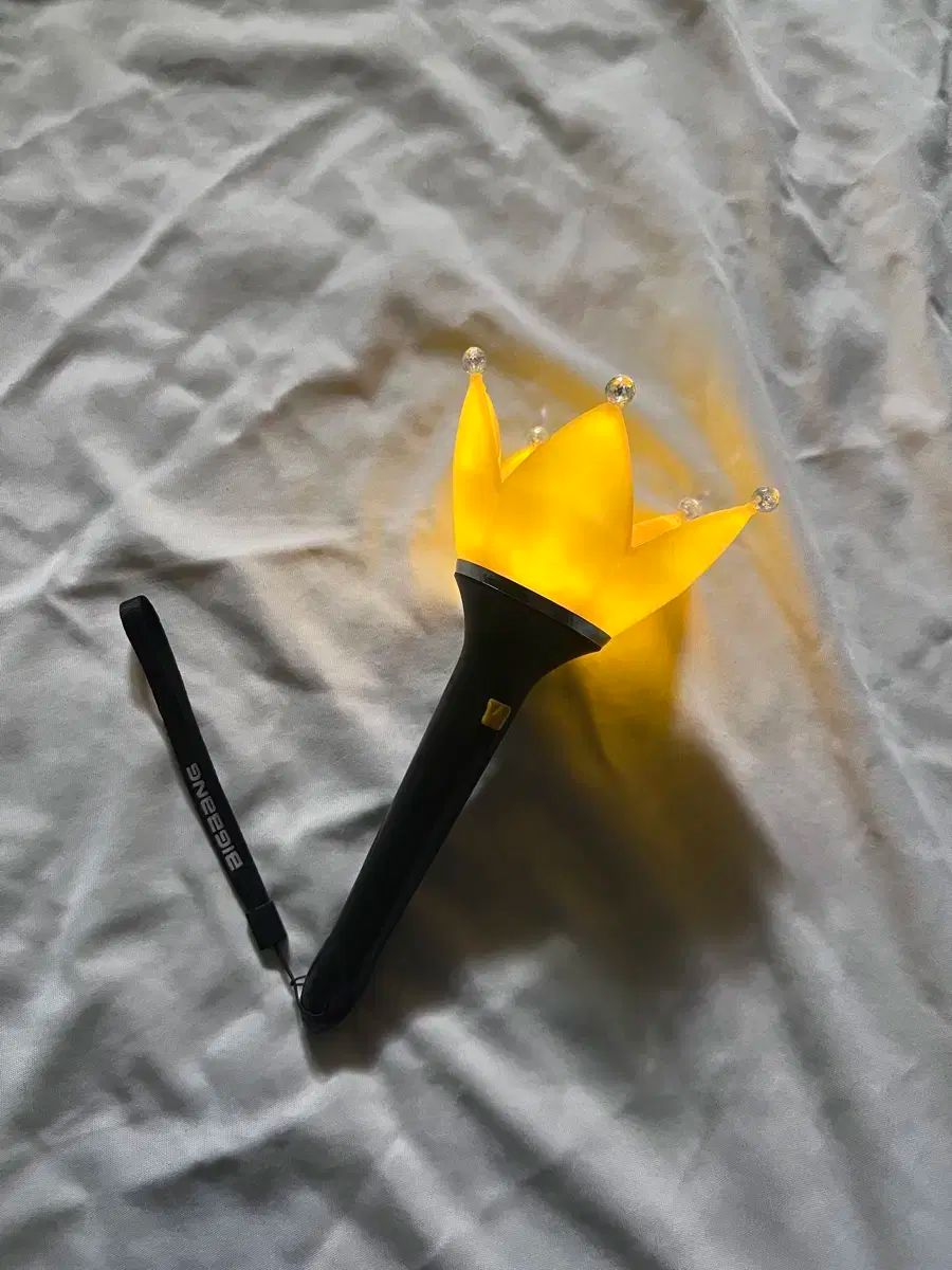 ゆきゆっきー❄様】天然石 琉球ガラス ラベンダー とびつき猫 レジン