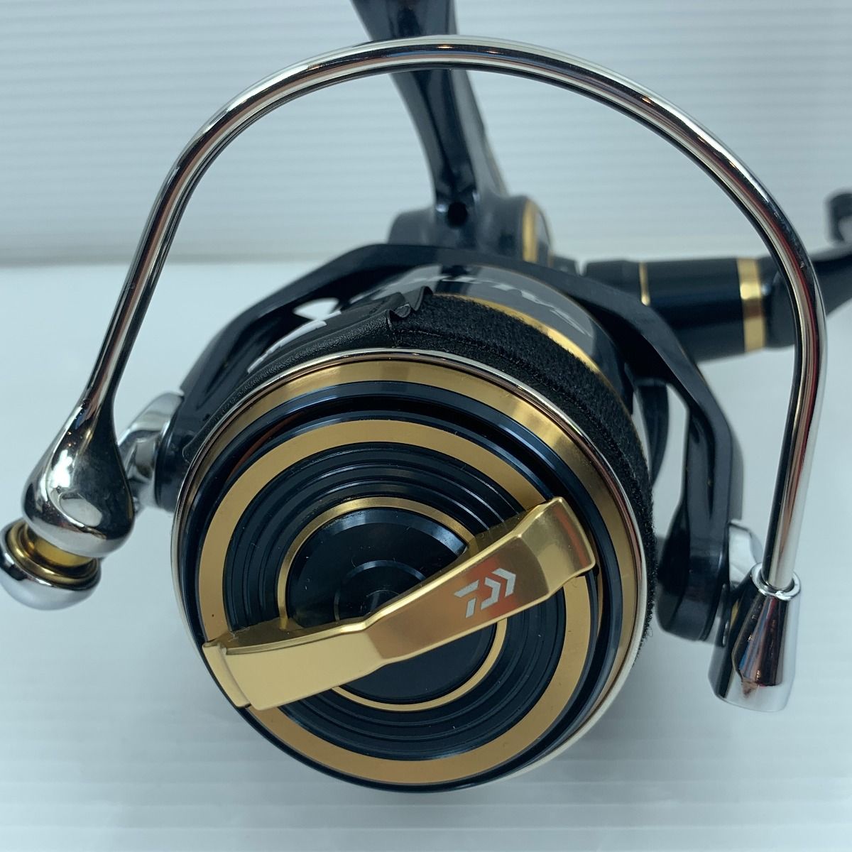 ττDAIWA ダイワ スピニングリール 美品 程度A 20 ソルティガ 8000-H