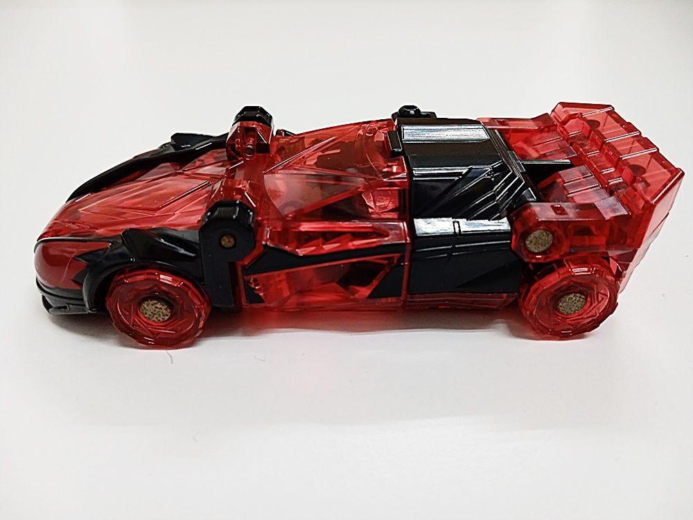 キラメイジャー赤いスポーツカー魔進マッカ 魔進戦隊キラメイジャー 赤いスポーツカー魔進 | 魔進戦隊キラ