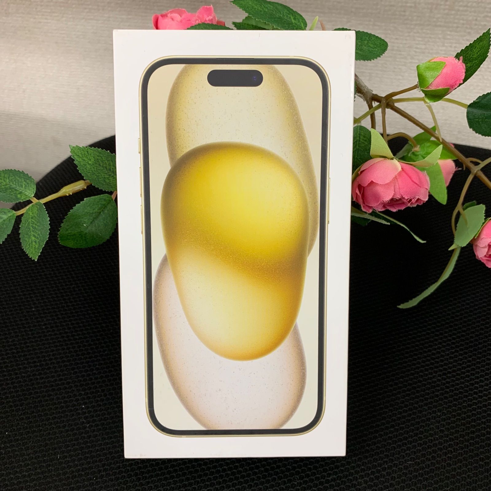 iPhone 15 新品開封済 - メルカリ