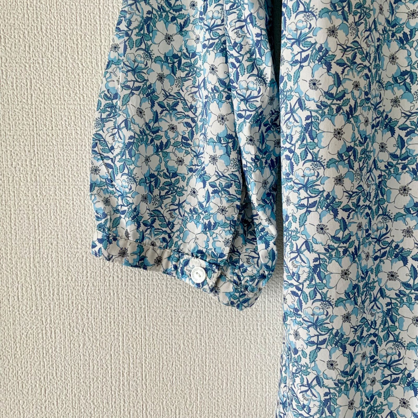 Petit Honfleur プチオンフルール リバティ May Morris メイモリス柄