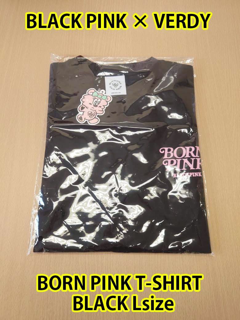 【新品未使用】BLACK PINK VERDY コラボ BORN PINK T-SHIRT Tシャツ 韓国限定 ポップアップストア ティーシャツ 半袖  ブラック 黒 Lサイズ ブラックピンク ブラピン ベルディ ヴェルディ