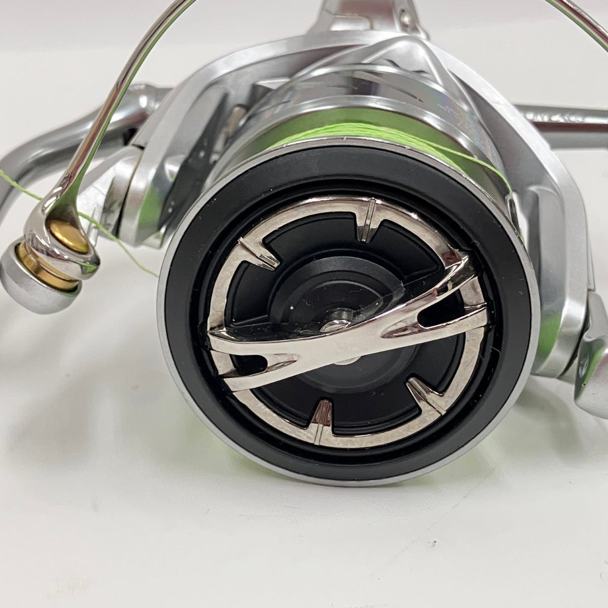 〇〇SHIMANO シマノ STRADIC 最新 15 ストラディック 4000XGM-K