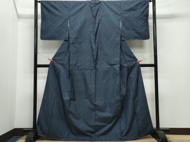 平和屋着物●本場大島紬　7マルキ　麻の葉文様　正絹　逸品　未使用　CAAS8421vf 平和屋着物○本場大島紬 7マルキ 麻の葉文様 正絹 逸品 未使用