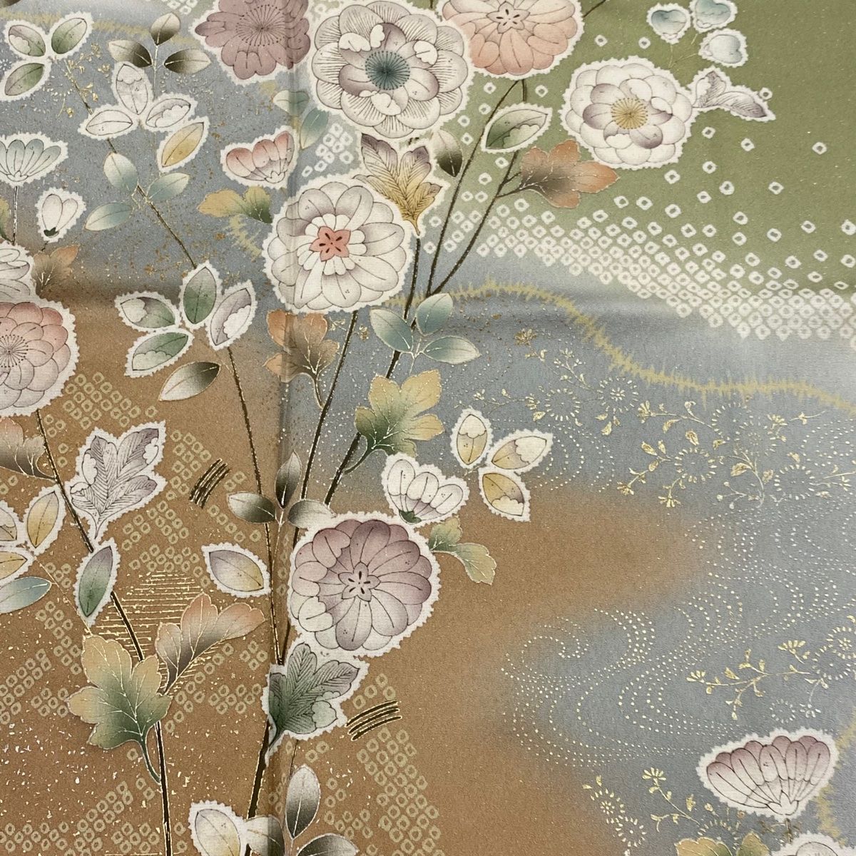 色無地　辻ヶ花地柄　momaro様 色無地】正絹 袷 辻が花地紋 一つ紋付 浅葱鼠色 | 野の花