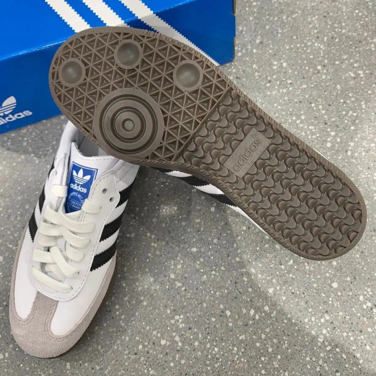 ★adidas サンバOG ホワイト　24cm★ adidas Samba OG Shoes - White | Free Shipping with adiClub