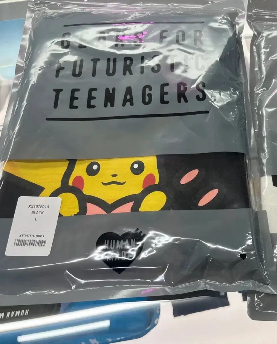 L HUMAN MADE ヒューマンメイド ポケットモンスター コラボ Tシャツ ブラック L