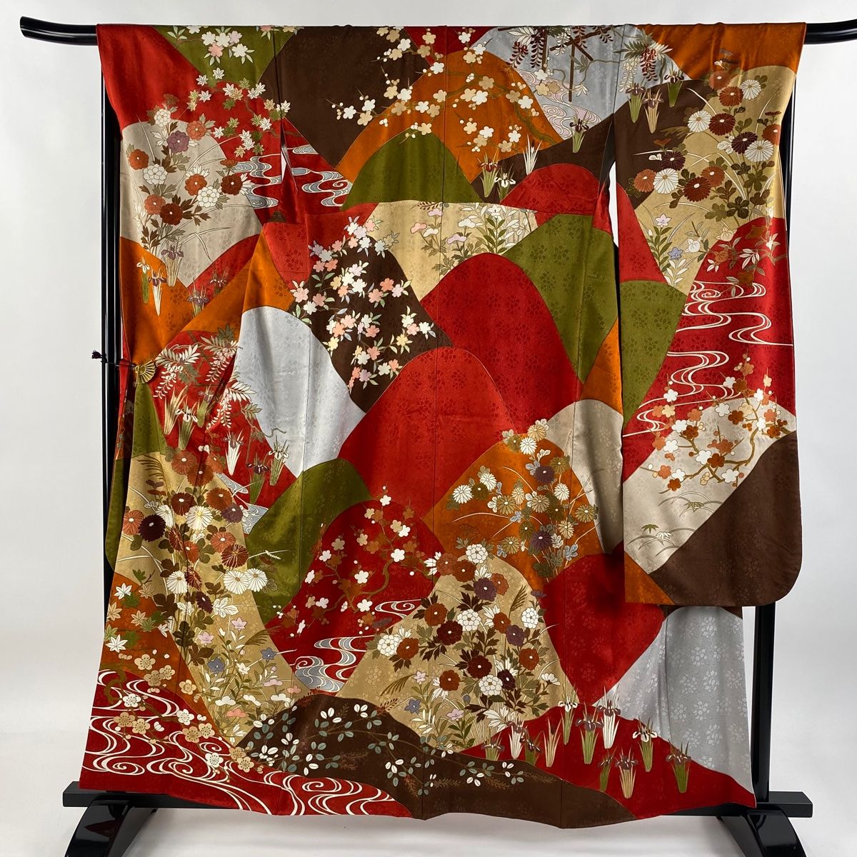 振袖 身丈159.5cm 裄丈68cm L 袷 藤井寛 落款 菊 流水 金糸 金彩 赤 正絹