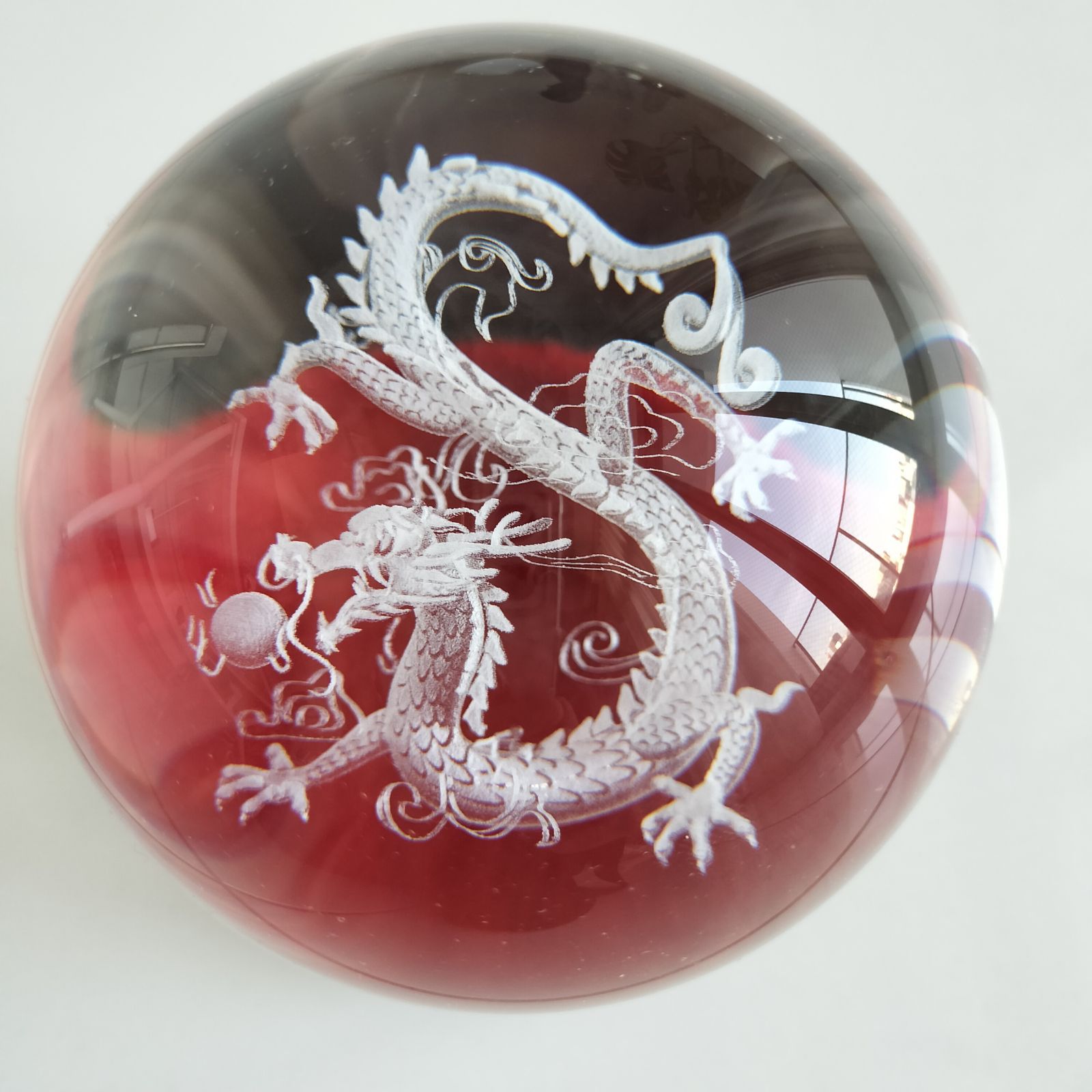 レーザーで彫られた龍の丸珠[tKEL]10cm 特大サイズ☆当店人気商品