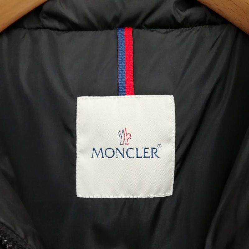 MONCLER