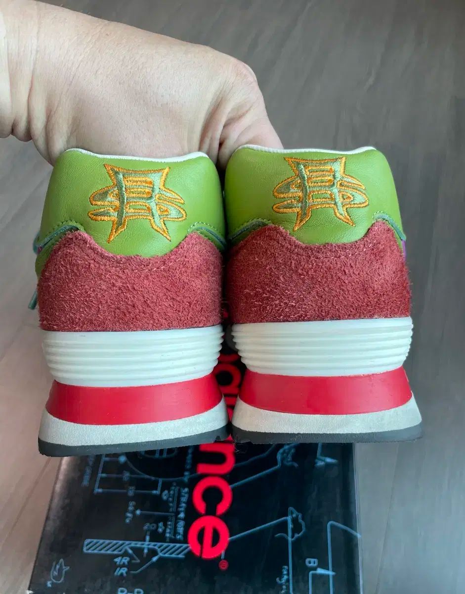New Balance(ニューバランス) 574 ザ・ストレイツ 280mm - メルカリ