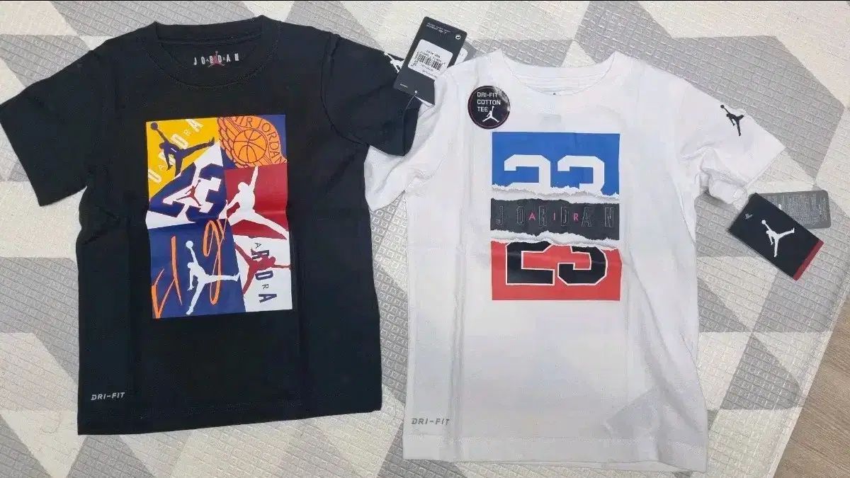  新品 ジョーダン キッズ 2 腸 120 サイズ Tシャツ